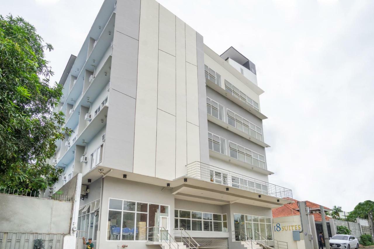 18 Suites Cebu Stadt Exterior foto